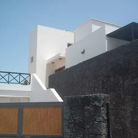 Yaiyai Vila Yaiza (Lanzarote)